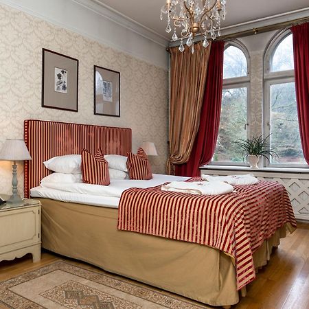 Hotel Thorskogs Slott à Lödöse Extérieur photo