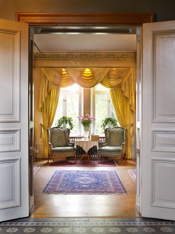 Hotel Thorskogs Slott à Lödöse Extérieur photo