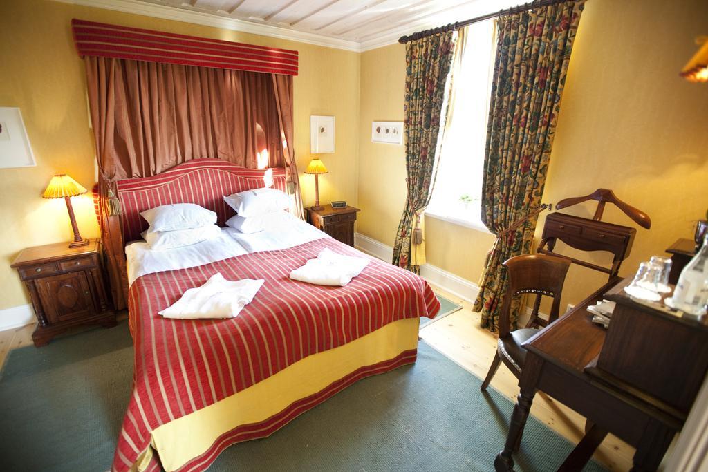 Hotel Thorskogs Slott à Lödöse Extérieur photo