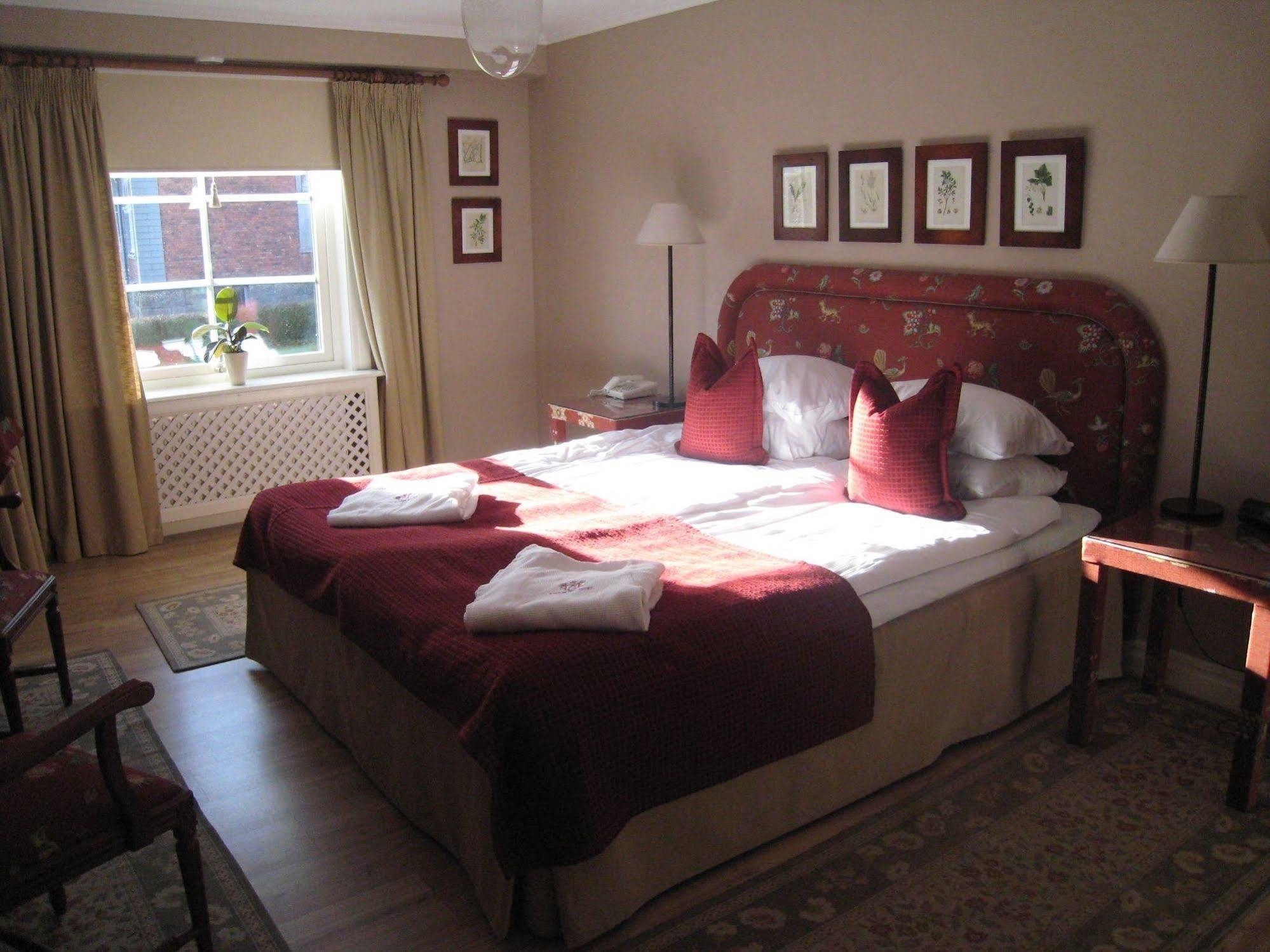 Hotel Thorskogs Slott à Lödöse Extérieur photo