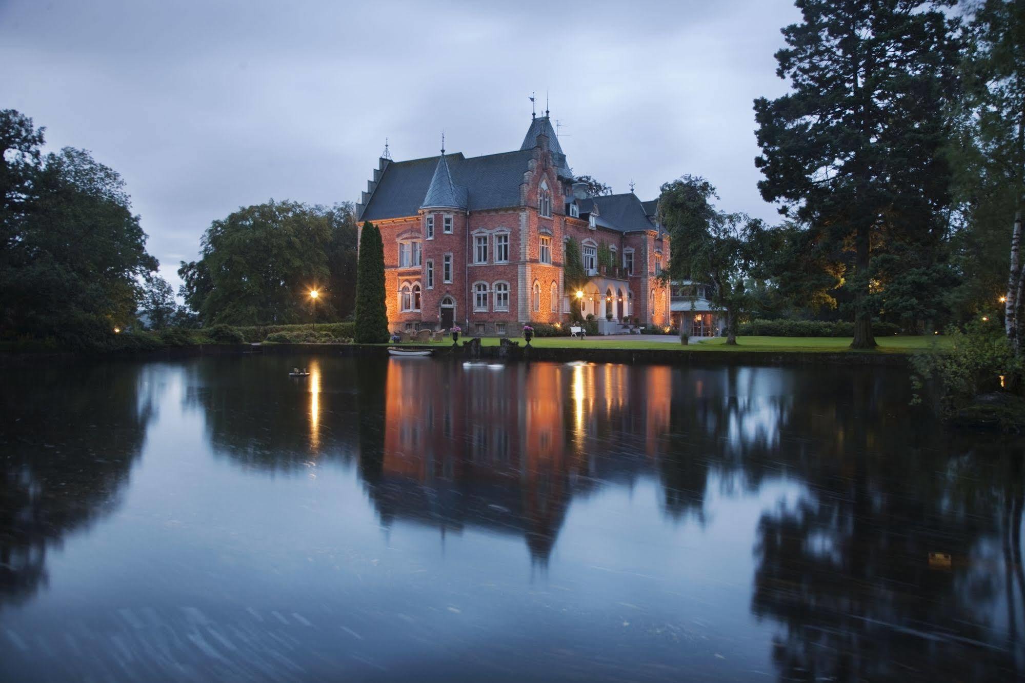 Hotel Thorskogs Slott à Lödöse Extérieur photo