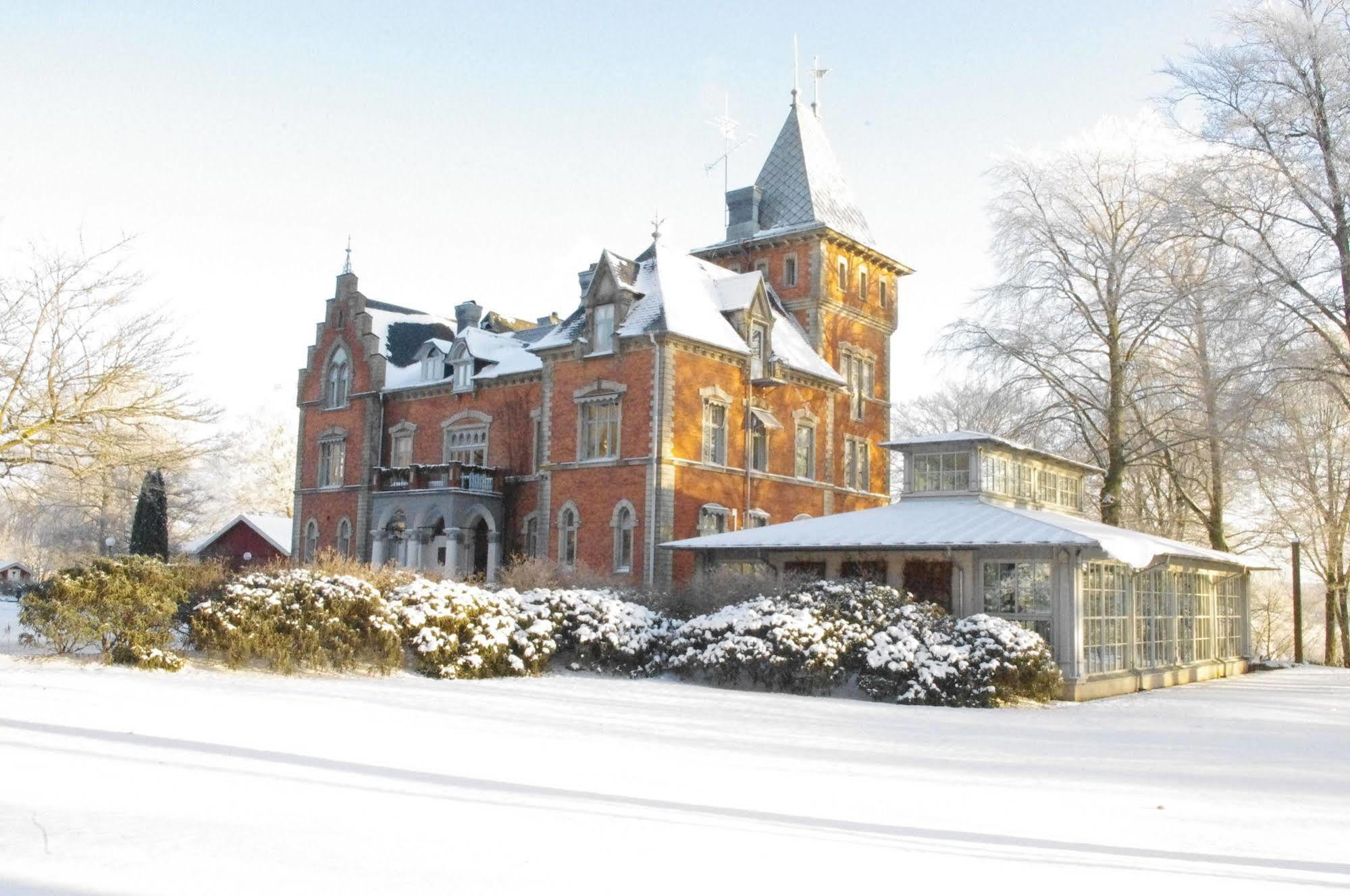 Hotel Thorskogs Slott à Lödöse Extérieur photo